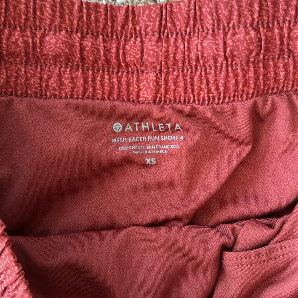 Athleta Run short - Picture 3 of 3